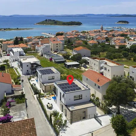 Luxurious In Holiday home Pakostane
